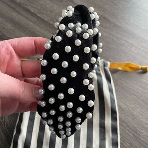 Lele Sadoughi Black top knot headband